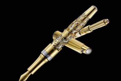 Chiêm ngưỡng những món quà Giáng Sinh độc và đắt đỏ